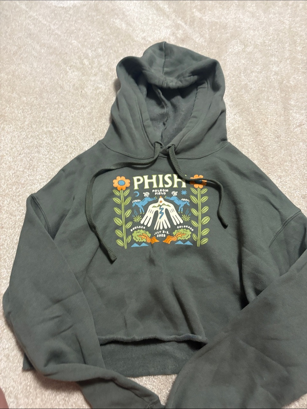 Women’s small Phish Folsom field 2025 Olive Green Graphic Crop Hoodie